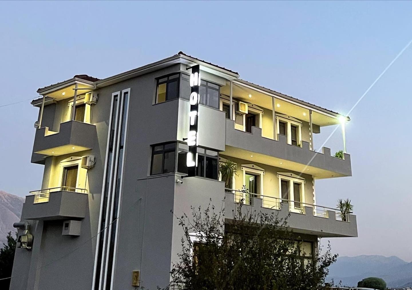 Hotel Selfo Dervisciani 外观 照片