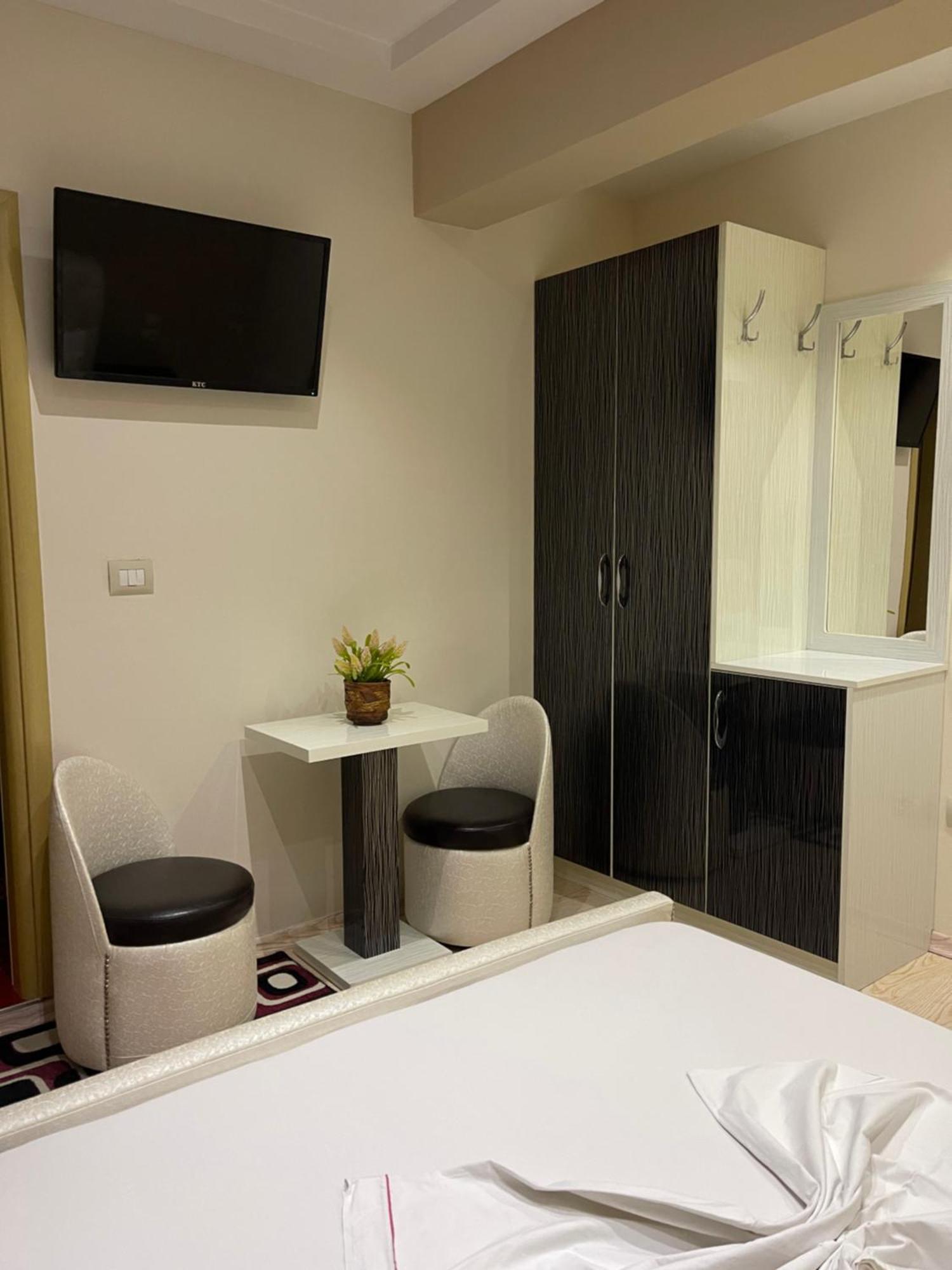 Hotel Selfo Dervisciani 外观 照片